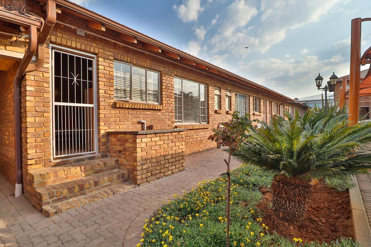 Rudman Townhouses Self-Catering Accommodation Boksburg Exterior foto